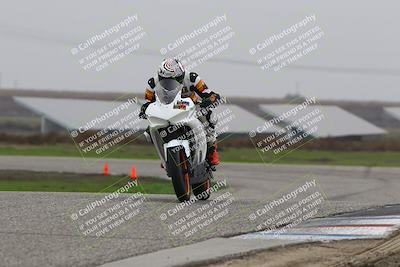 media/Nov-29-2025-TrackDaz (Sat) [[10ae2d9bce]]/A Group/Session 4 (Wheelie Bump)/